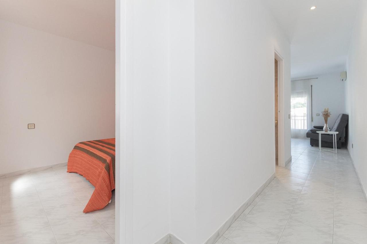 Apartamento En Rosesアパートメント エクステリア 写真